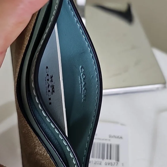 Coach F63279 Light Khaki/Aquamarine Signature Card Case NWT - Picture 7 of 9